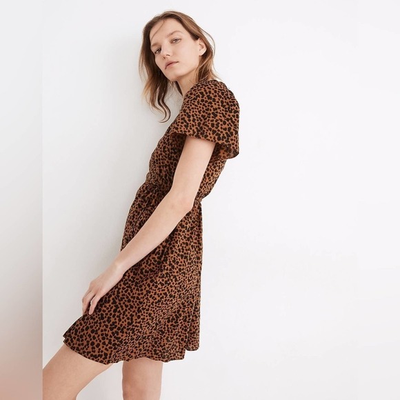 Madewell Flutter-Sleeve Wrap Mini Dress in Painted Leopard Size XS - Picture 2 of 10